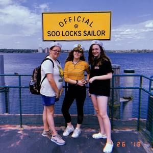 Meet your Posher, Kylee